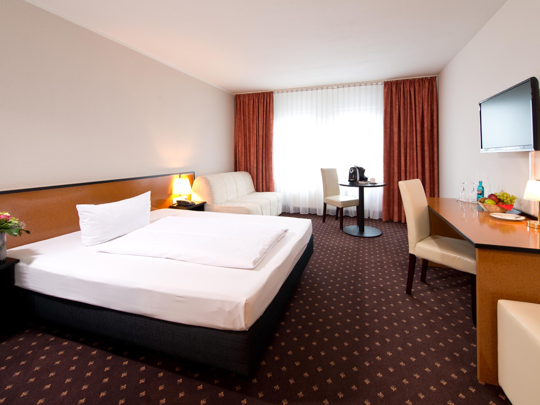 Achat Hotel Hockenheim Kültér fotó