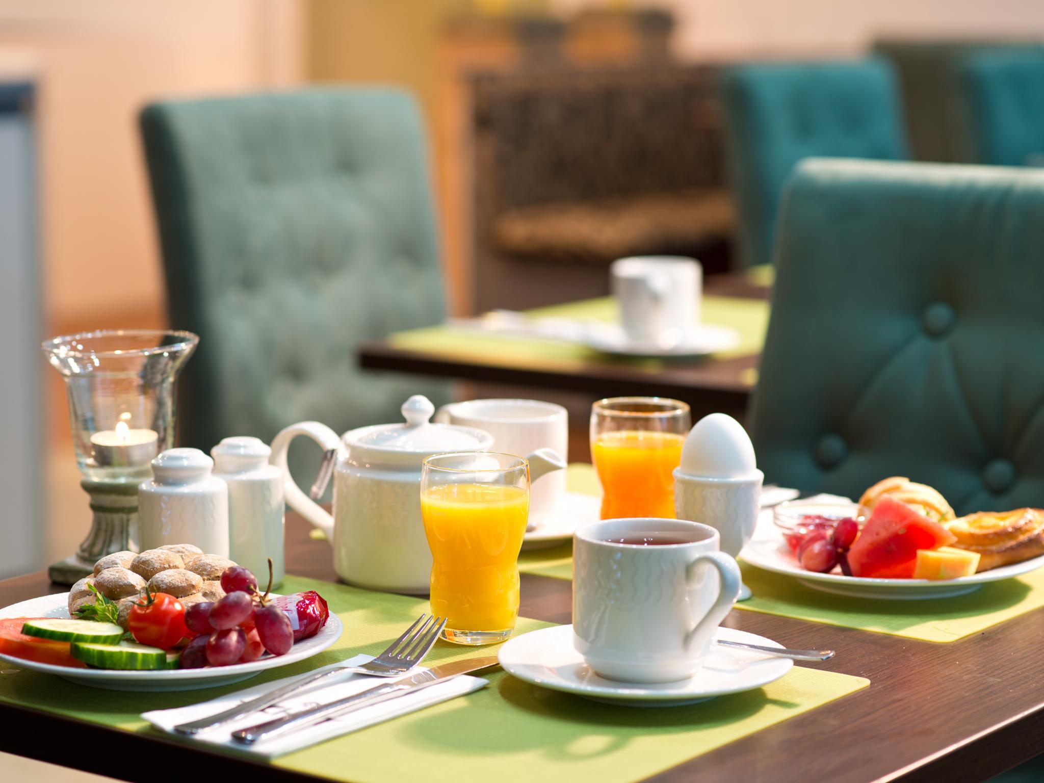 Achat Hotel Hockenheim Étterem fotó