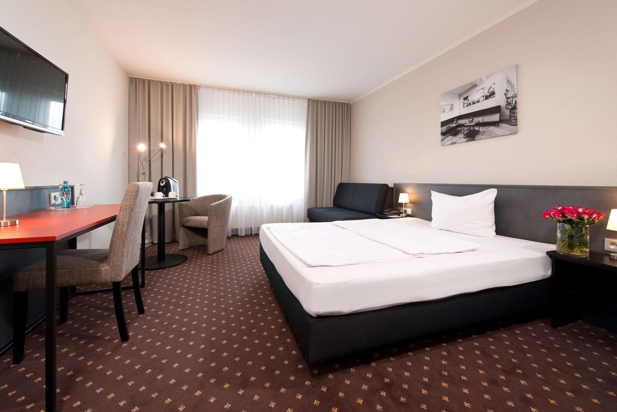 Achat Hotel Hockenheim Kültér fotó